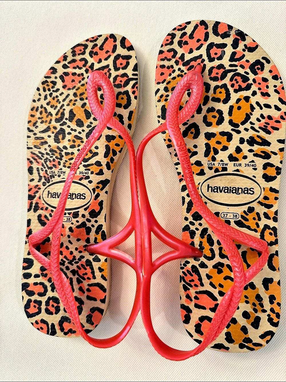 Havaianas Luna Animal Print Sandals Pink & Orange US 7/8W